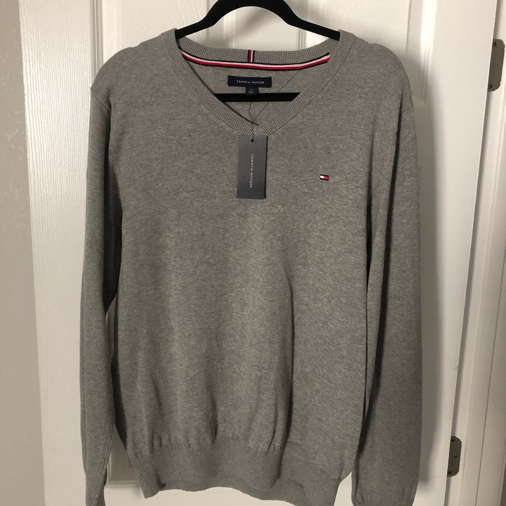Mens Size Large Grey Tommy Hilfiger Sweater